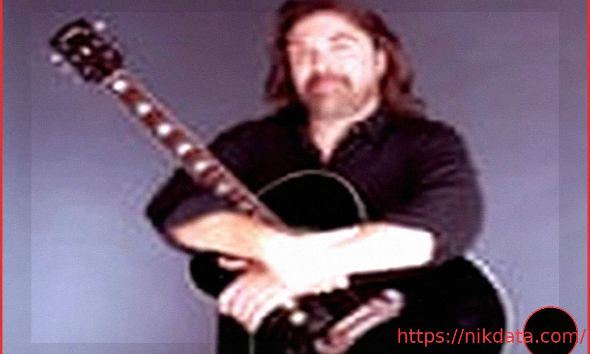 Умер Деннис Локоррьер, софронтмен Dr. Hook, в возрасте 76 лет